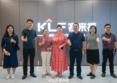 熱烈歡迎蕪湖市鏡湖區(qū)投資促進(jìn)中心領(lǐng)導(dǎo)一行蒞臨客來(lái)福參觀考察！